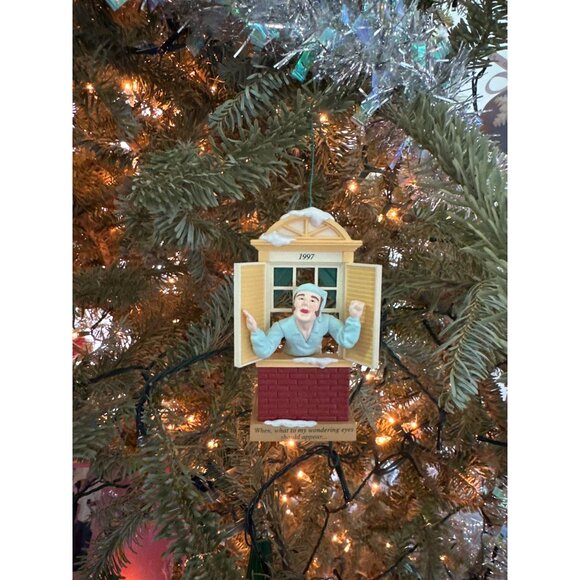 Vtg Hallmark Keepsake1997 Away to the Window The Night Before Christmas Ornament - Picture 2 of 12